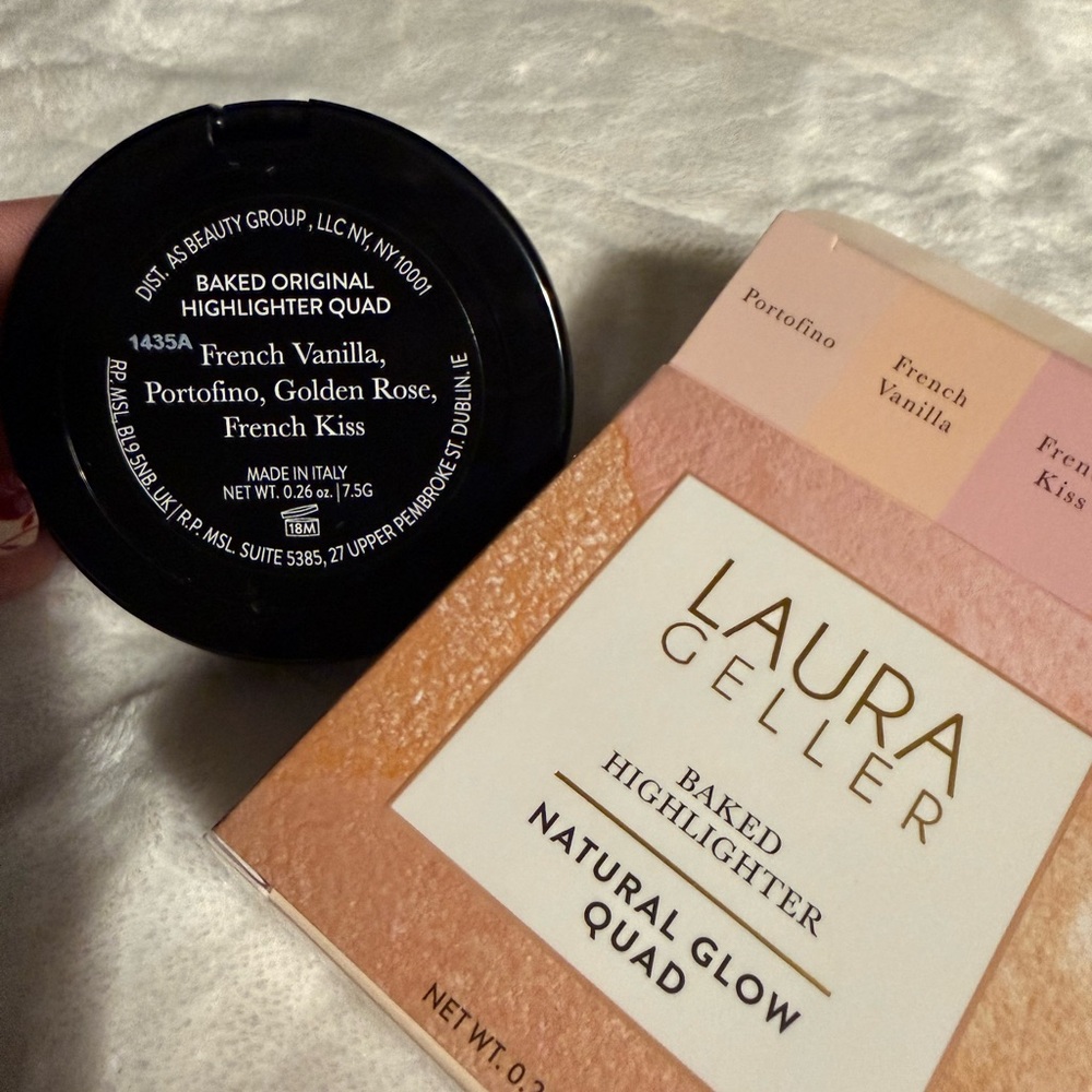 Laura Geller foundation, highlighter, and lip oil bundle - Picture 9 of 9